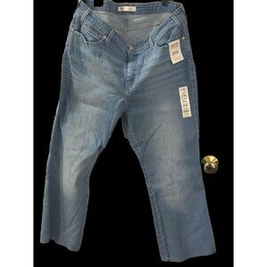 NEW Signature by Levi Strauss & Co. Women's Crop Flare Zip Fly Size 20 Waist 35